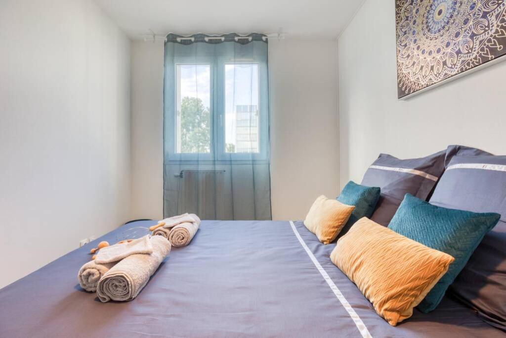L'Elysee - Easy Check-In - Arrivee Autonome - Place Parking Privative - T2 Surequipe - Wifi - Netflix Apartment Courcouronnes Exterior foto