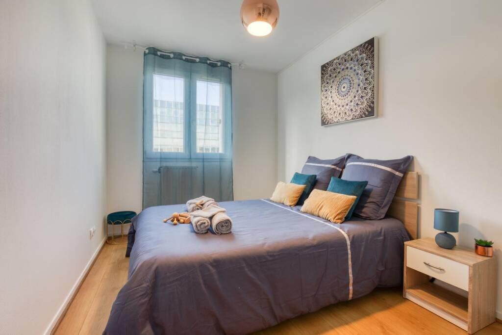 L'Elysee - Easy Check-In - Arrivee Autonome - Place Parking Privative - T2 Surequipe - Wifi - Netflix Apartment Courcouronnes Exterior foto